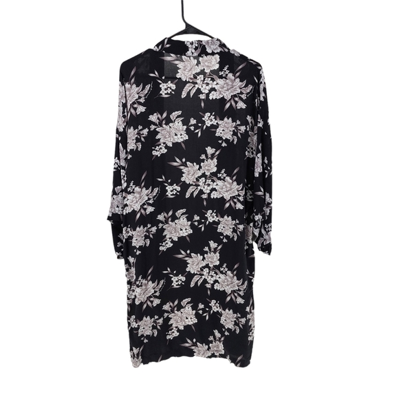 Spiritual Gangster Women's Floral Kimono Cardigan - Picture 6 of 7
